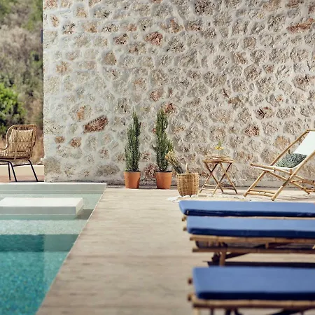 Apaggio Luxury - Private Pool & Stunning Sea Views, By Zantewize 빌라