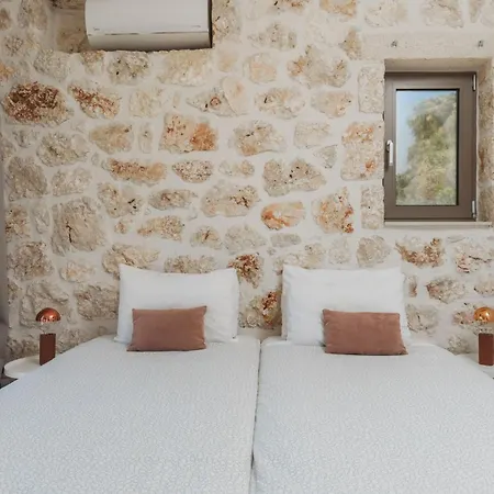 Apaggio Luxury - Private Pool & Stunning Sea Views, By Zantewize Villa