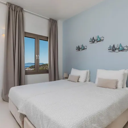 Villa Apaggio Luxury - Private Pool & Stunning Sea Views, By Zantewize Agios Nikolaos (Zakynthos)