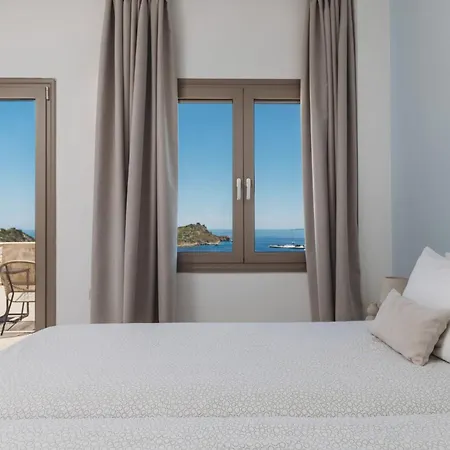 Apaggio Luxury - Private Pool & Stunning Sea Views, By Zantewize *