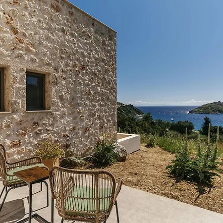 Apaggio Luxury - Private Pool & Stunning Sea Views, By Zantewize * Agios Nikolaos (Zakynthos)