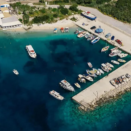 Apaggio Luxury - Private Pool & Stunning Sea Views, By Zantewize * Agios Nikolaos (Zakynthos)