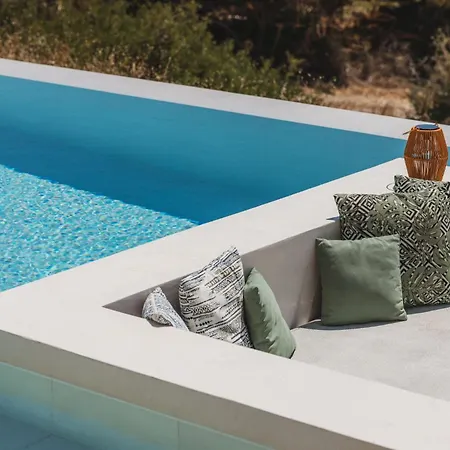 Villa Apaggio Luxury - Private Pool & Stunning Sea Views, By Zantewize Agios Nikolaos (Zakynthos)