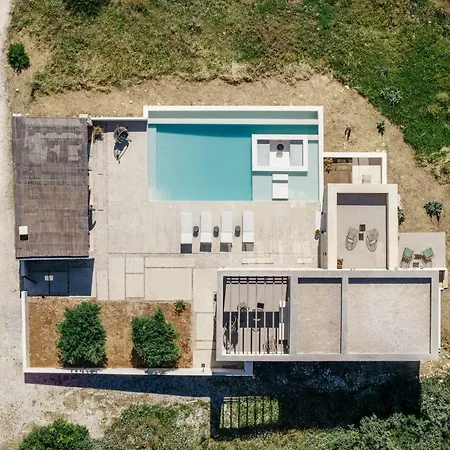 Apaggio Luxury - Private Pool & Stunning Sea Views, By Zantewize