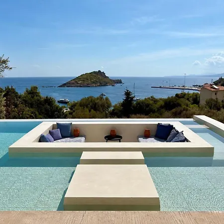 Apaggio Luxury - Private Pool & Stunning Sea Views, By Zantewize Vilă