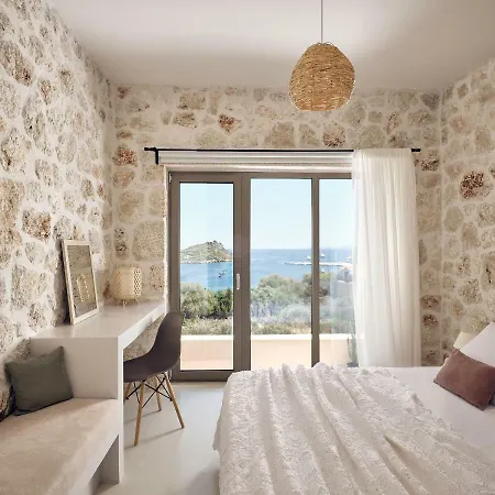 Apaggio Luxury - Private Pool & Stunning Sea Views, By Zantewize Agios Nikolaos (Zakynthos)