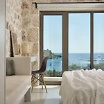 Apaggio Luxury - Private Pool & Stunning Sea Views, By Zantewize * 아기오스니콜라우스